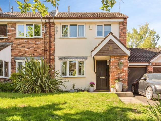 Pevensey Drive, Knutsford WA16, 3 bed property to rent, £2,200 pcm | PrimeLocation