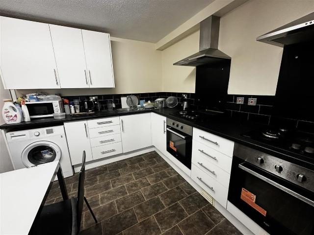 Peveril Street, Nottingham NG7, 5 bed shared accommodation to rent, £1,733 pcm | PrimeLocation