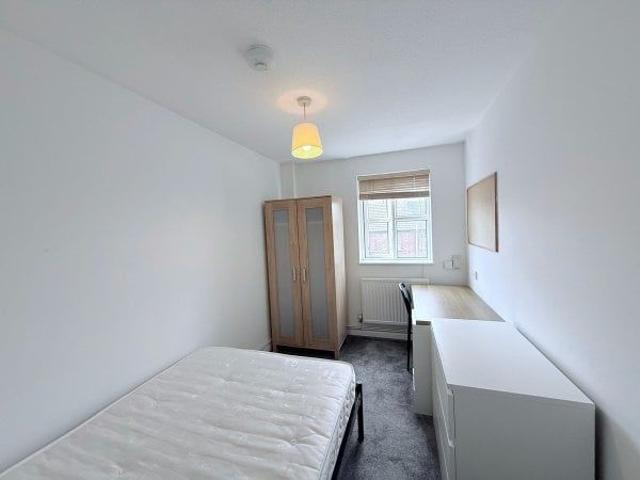 Peveril Street, Nottingham, NG7, Property for rent
