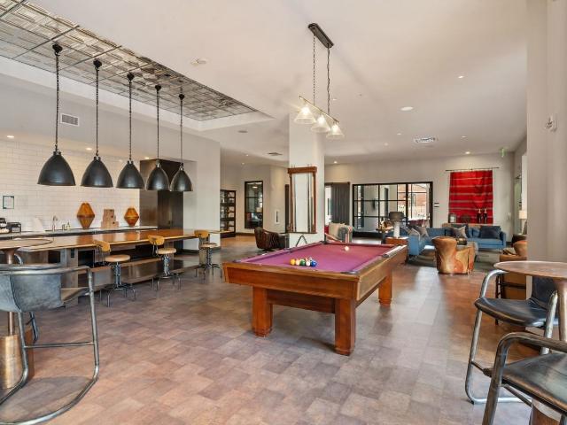 Peyton Stakes 2 Bedroom Apartment for Rent at 1401 3rd Ave N, Nashville, TN 37208 Germantown
