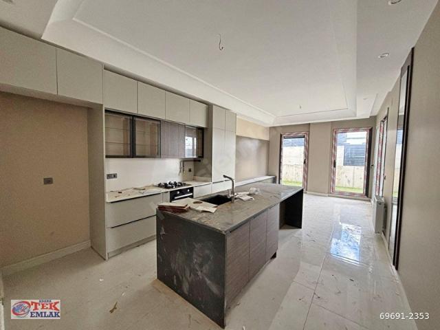 Peyzajlı LÜKS Sitede 5+1 Kiralık AKILLI SİSTEMLİ Bağımsız Villa