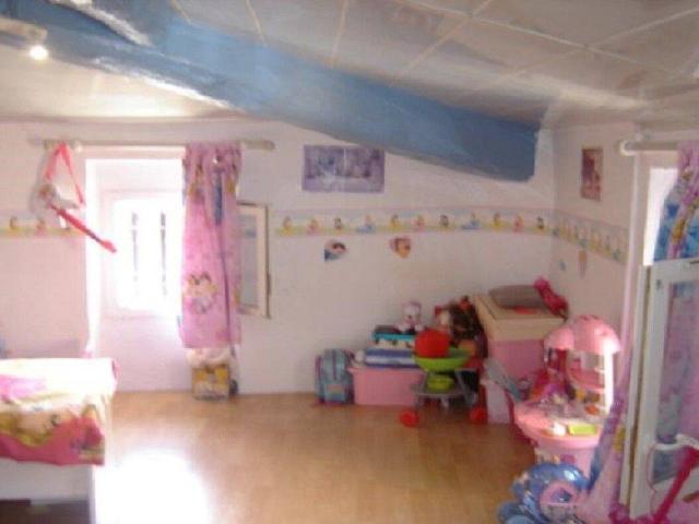 PEYNIER T2 non meublé 49m2 + 10m2 L586,67€ HC/mois