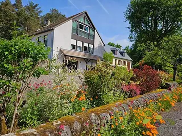 Peyrat le Château 87470 Achat / Vente maison 7 pièces t7 terrasse cave
