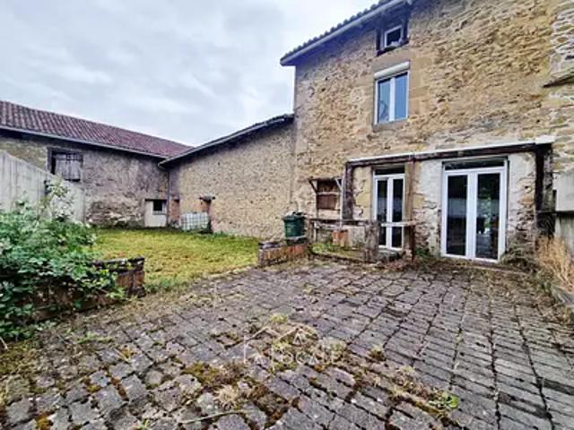 Peyrilhac 87510 Achat / Vente maison 4 pièces t4 jardin terrasse