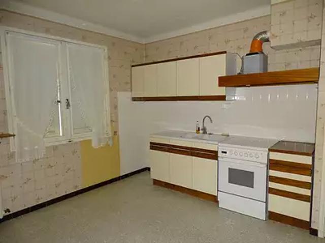 Peyruis 04310 Achat / Vente maison 4 pièces t4