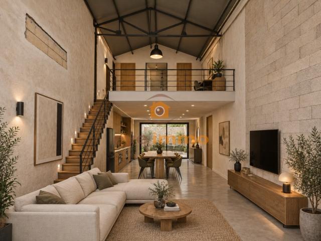 PÉZENAS – Projet de loft de 111 m² avec cour et permis accor. 111m² Pézenas