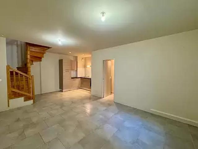 Pézenas 34120 Achat / Vente appartement 2 pièces t2