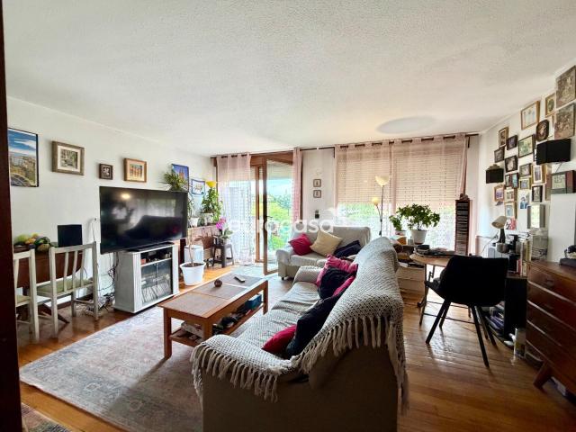 CHALET ADOSADO EN PEÑACASTILLO, SANTANDER| TERRAZA, GARAJE Y 4 HABITACIONES