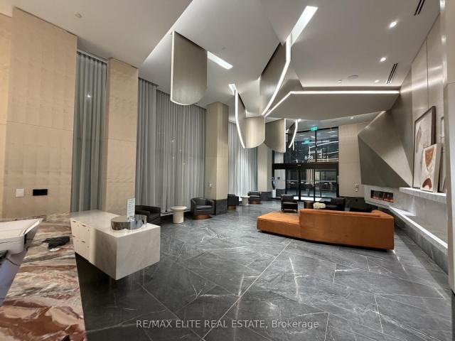 PH07 858 Dupont Street in Toronto: Dovercourt Wallace Emerson Junction Condo Apartment for lease Toronto W02: MLS®# W13555452
