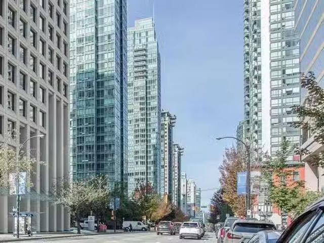 Ph2 1288 Georgia Street W, Vancouver, BC, V6E 4R3 Single Fam.