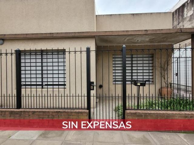 PH 2 Ambientes en Alquiler en Morón Norte – Planta Baja y con Patio sin expensas