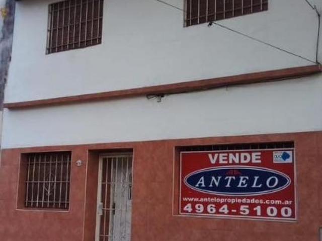 Ph Tipo Casa Al Frente En Dos Plantas Con Patio Y Terraza en Inmomap