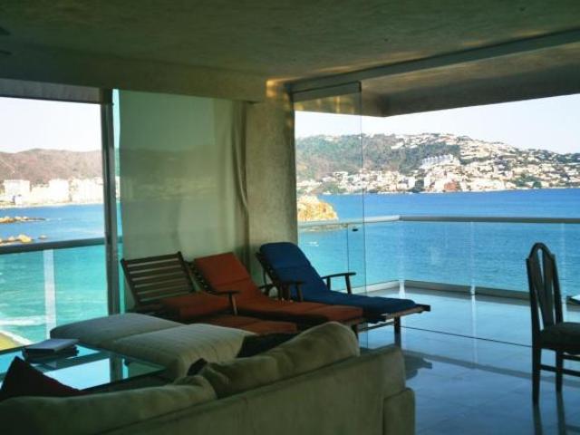 PH CON FRENTE A PLAYA EN ACAPULCO, CERCA DE LA DIANA HERMOSA VISTA 4