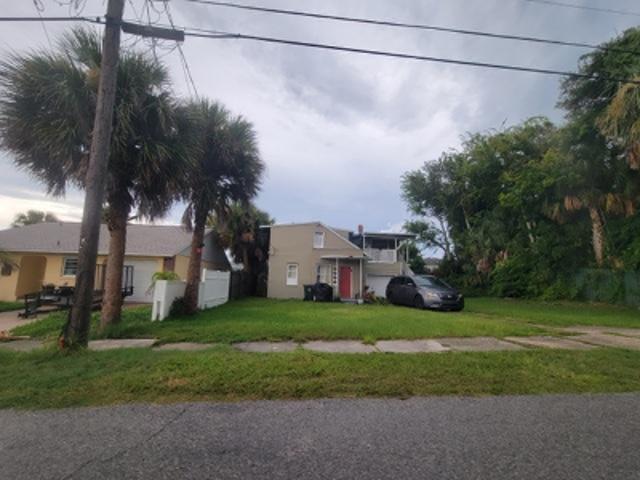 Phoenix Ave