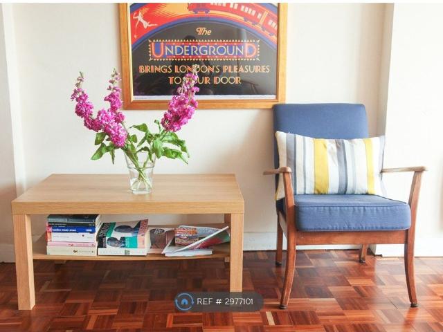 Phoenix Court, London NW1, 3 bed flat to rent, £3,650 pcm | PrimeLocation
