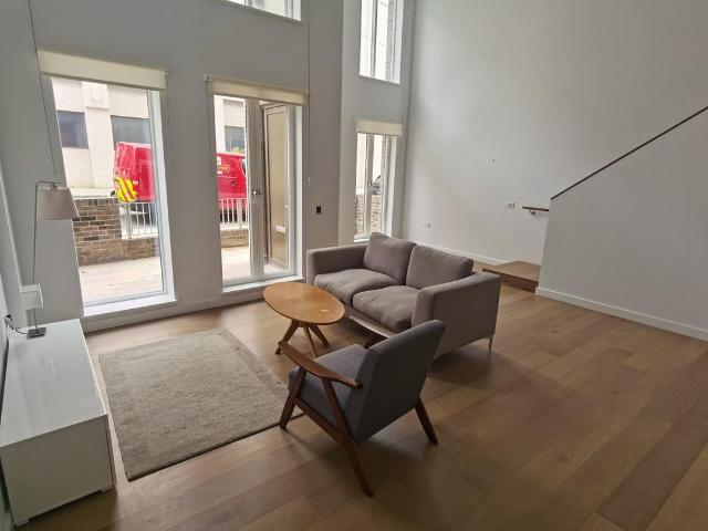 Phoenix Place, London WC1X, 2 bed terraced house to rent, £5,500 pcm | PrimeLocation