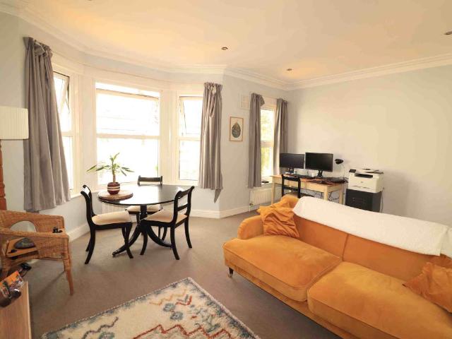 Phoenix Road, London SE20, 2 bed flat to rent, £1,800 pcm | PrimeLocation