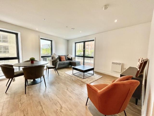 Phoenix, Saxton Lane, Leeds, LS9 2 bed apartment to rent £1,175 pcm £271 pw