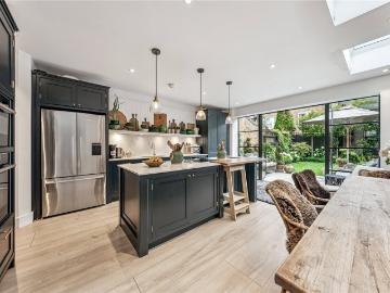 Clapham Common, SW4, Clapham Old Town, London, Greater London