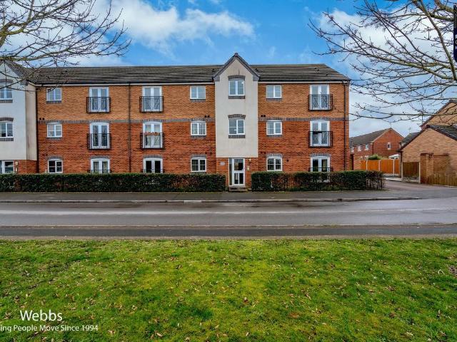 Pheasant Way, Heath Hayes, Cannock WS11, 2 bed flat to rent, £875 pcm | PrimeLocation