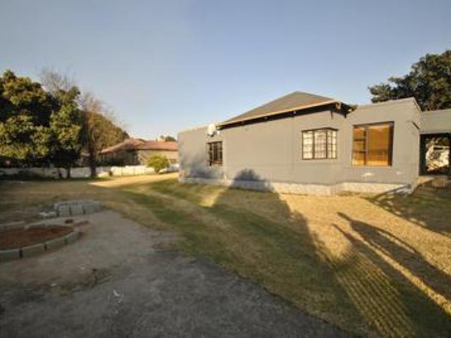 phenomenal modern home situated in b.