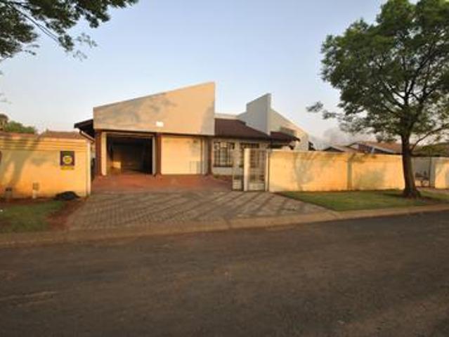 phenomenal 4 bedroom home situated i.