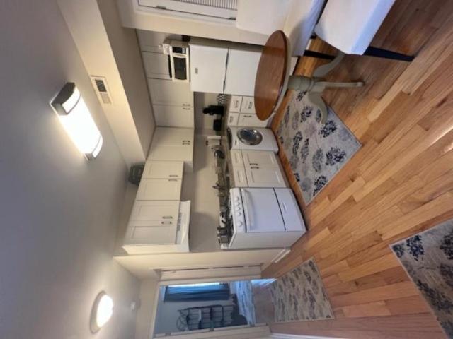 Philadelphia PA 19130 106109916