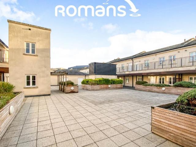 Philip Street, Bath, BA1 2 bed flat to rent £1,900 pcm £438 pw