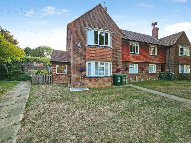 Philip Road, Staines Upon Thames, Surrey TW18, 2 bed maisonette to rent, £1,750 pcm | PrimeLocation