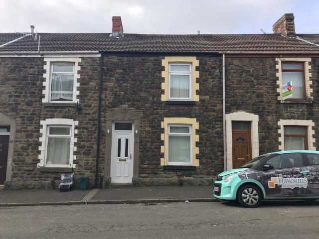 Phillip Street, Manselton, Swansea. 2 bed terraced house to rent £850 pcm £196 pw