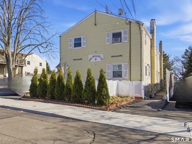 Phillips St Apt,norwalk, Home For Sale