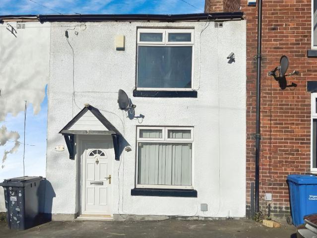 Phillips Street, Leigh WN7, 2 bed property to rent, £750 pcm | PrimeLocation
