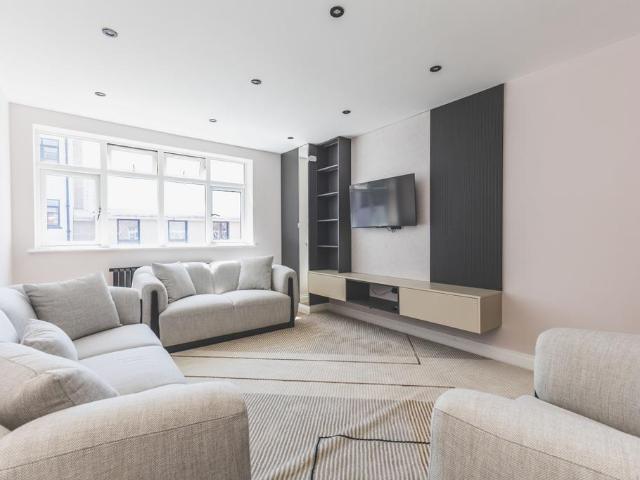 Philpot Street, Whitechapel, E1 2DW 2 bed flat to rent £3,250 pcm £750 pw