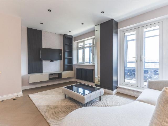 Philpot Street, Whitechapel, London E1, 1 bed flat to rent, £2,500 pcm | PrimeLocation