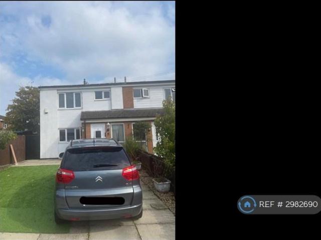 Phythian Close, Kensington And. 4 bed terraced house to rent £1,980 pcm £457 pw
