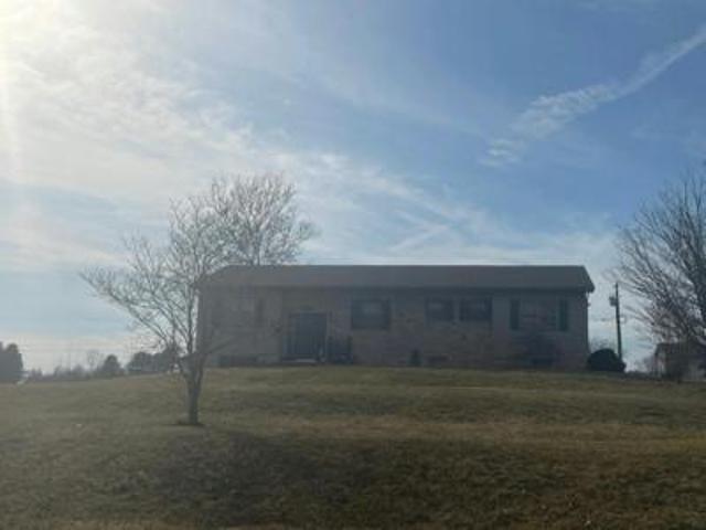 Phyllis Dr