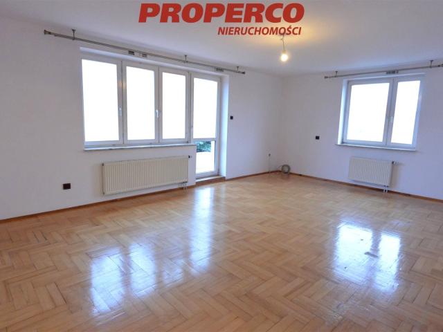 Piętro domu 2 pok pow. 71m2, Morawica