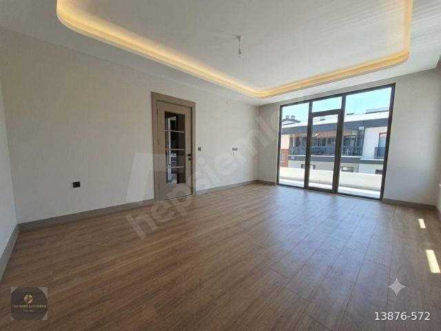 PİYASANIN EN ŞIK VE LUX 2+1 AYRI MUTFAK DAİRESİ