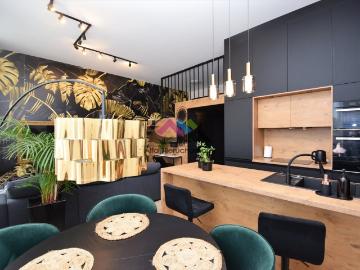 Nowoczesny apartament z antresolą i miejscem parkingowym