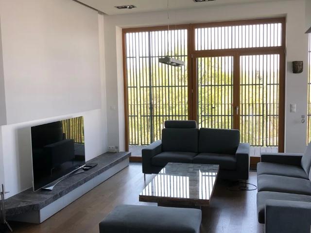 Pięciopokojowy apartament na Mokotowie