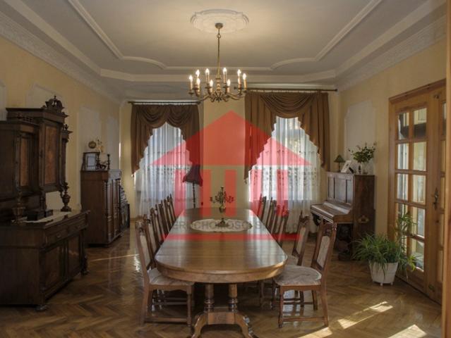 Pięknie odrestaurowana willa dla rodziny