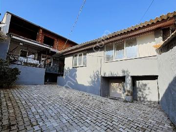 Pinus Gayrimenkul'den/bergama Merkez'de Müstakil Bahçeli 3 Ev