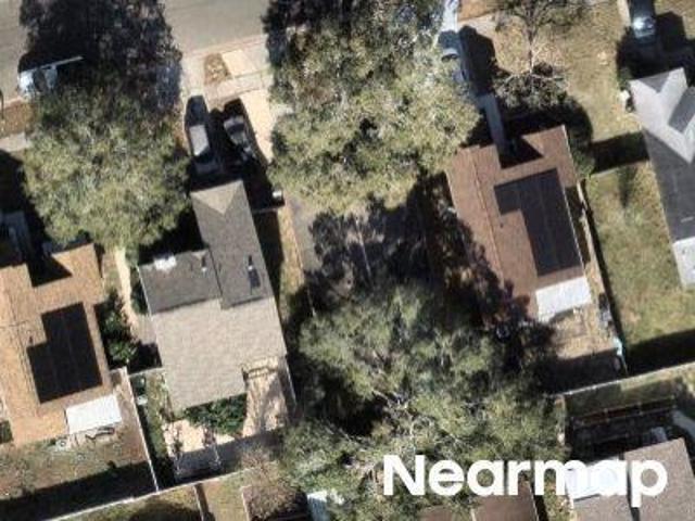 Pin Oak Dr