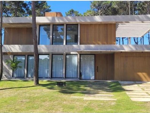 Pinamar, Provincia de Buenos Aires