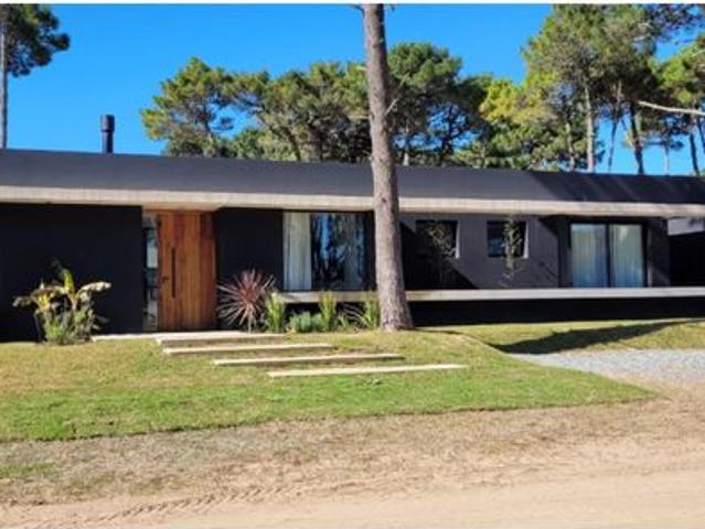 Pinamar, Provincia de Buenos Aires