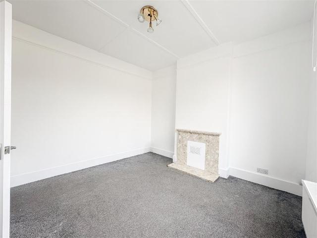 Pinders Road, Hastings, TN35 5HE