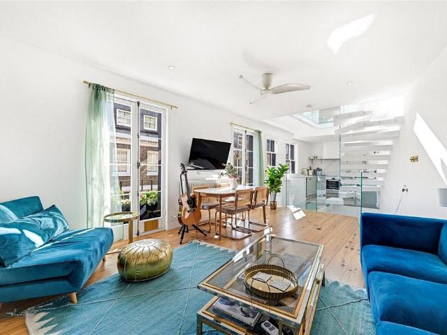 Pindock Mews, London, W9 2 bed mews to rent £10,833 pcm £2,500 pw