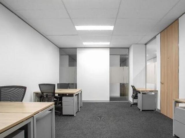 Pine Grove, Crowborough, Serviced Office To