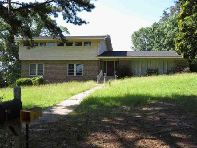 Pine Hill Cir