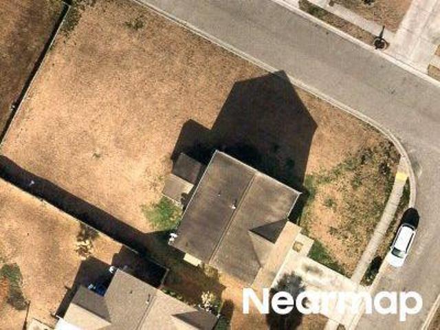 Pine Hill Ln